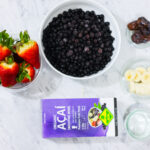 In this photo, you can see an açai bowl ingredients