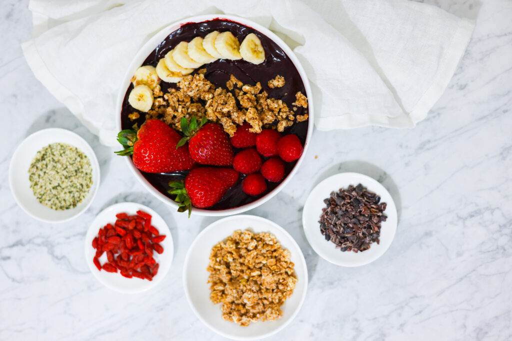 In this photo, you can see an açai bowl