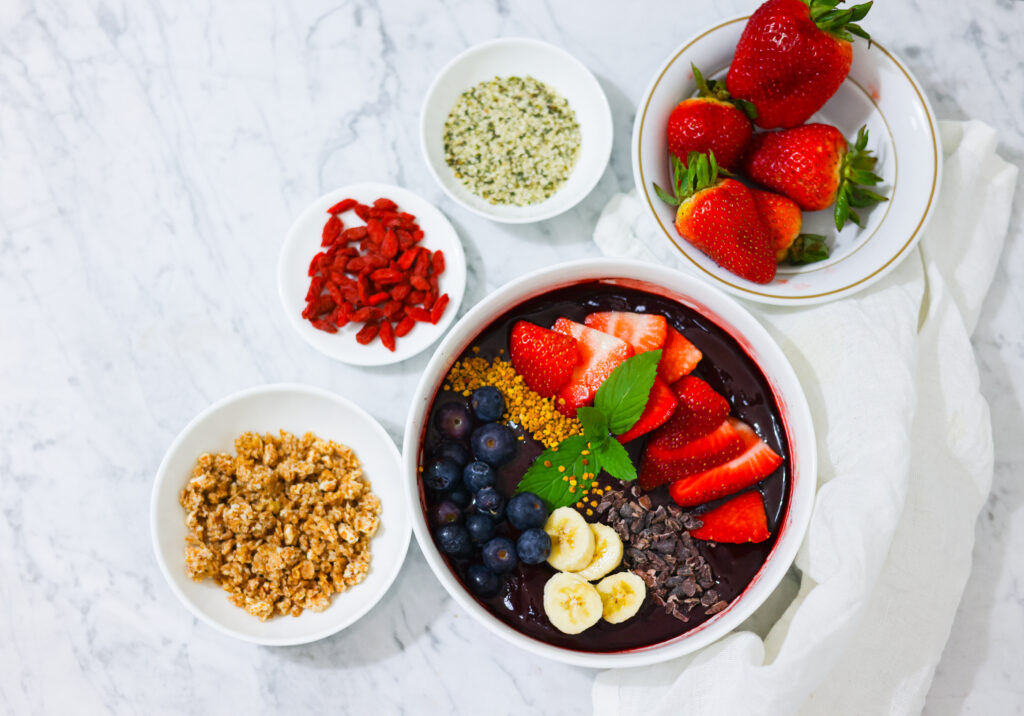 In this photo, you can see an açai bowl