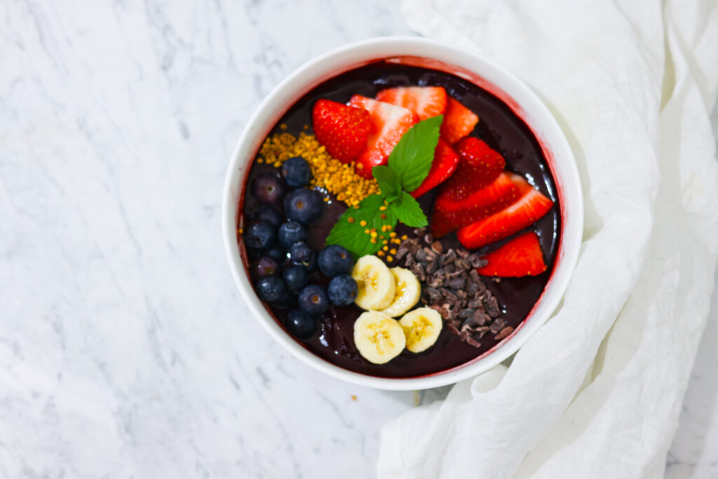 In this photo, you can see an açai bowl