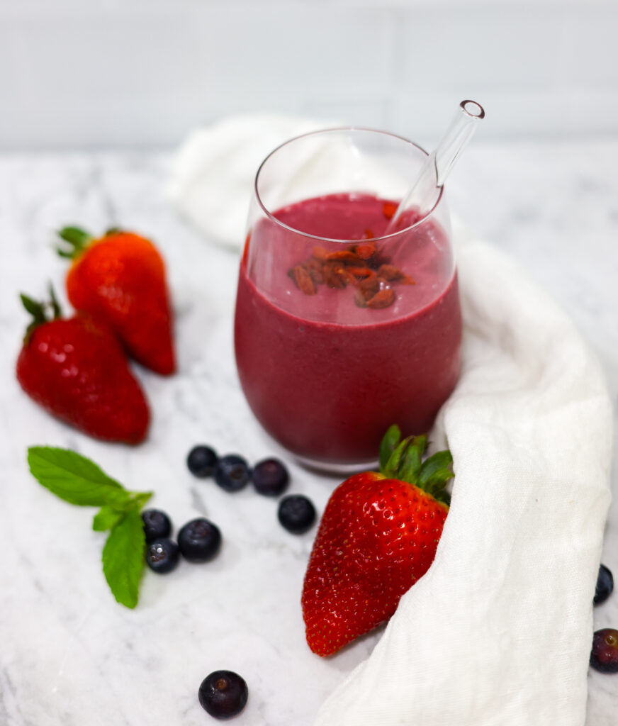 Strawberry Blueberry Banana Smoothie