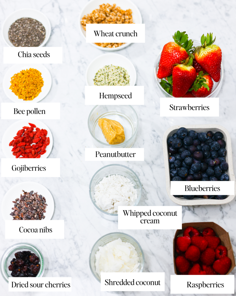 In this photo, you can see the ingredients and toppings for an açai bowl