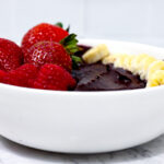 In this photo, you can see an açai bowl