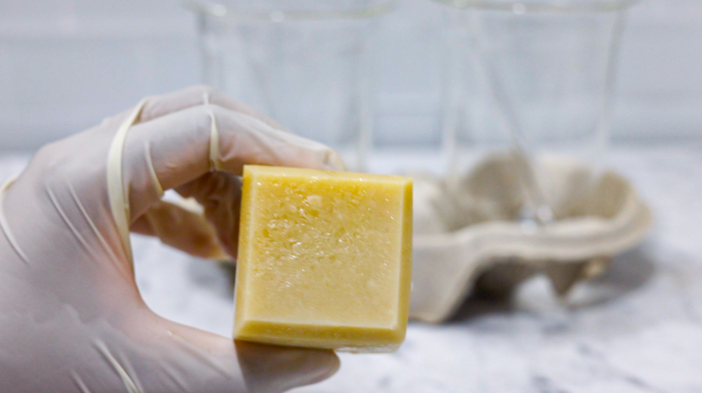 This picture shows one single frozen oat ice cube