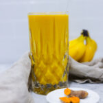 In this picture you can see a Turmeric Papaya Smoothi