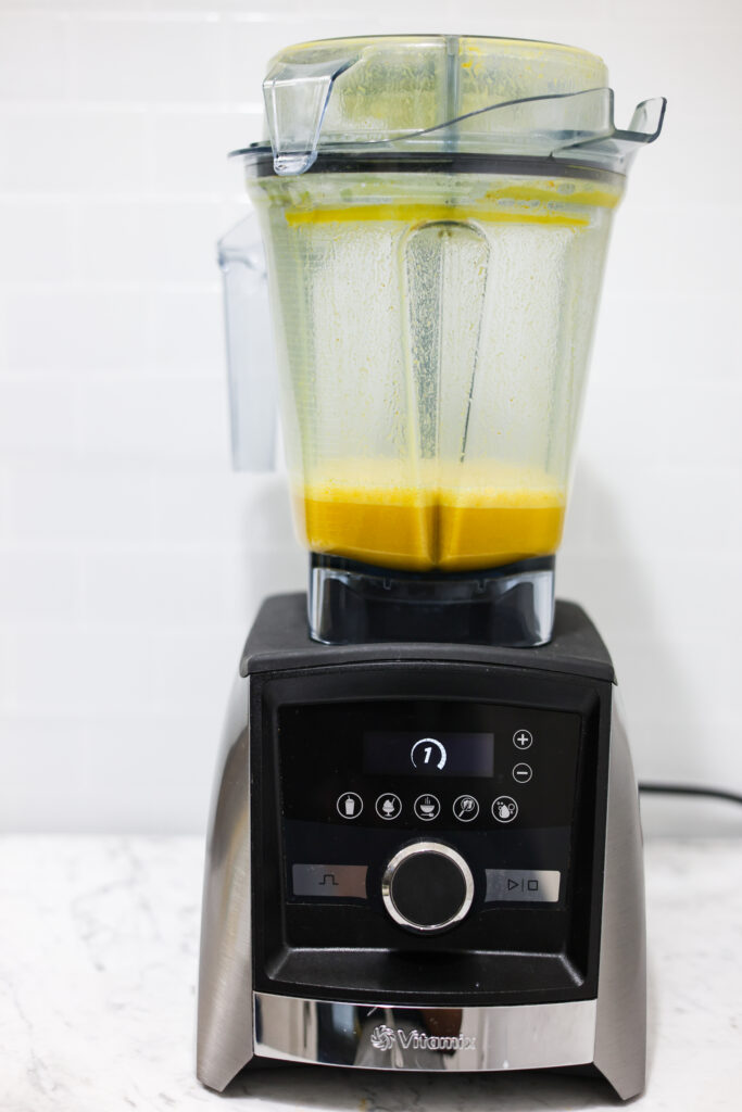 In this photo you can see a Vitamix A3500i Ascent Series