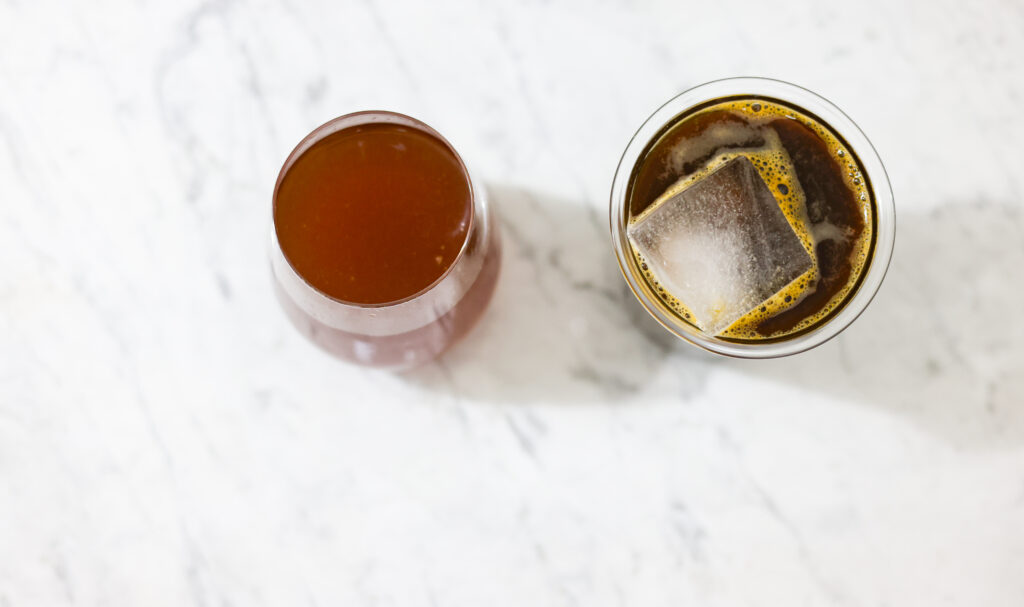 In this picture you can see a Cold-Brewed Coffee vs. Iced Coffee