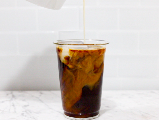 In this picture you can see a Cold-Brewed Coffee vs. Iced Coffee