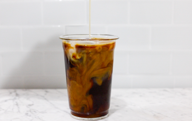 In this picture you can see a Cold-Brewed Coffee vs. Iced Coffee