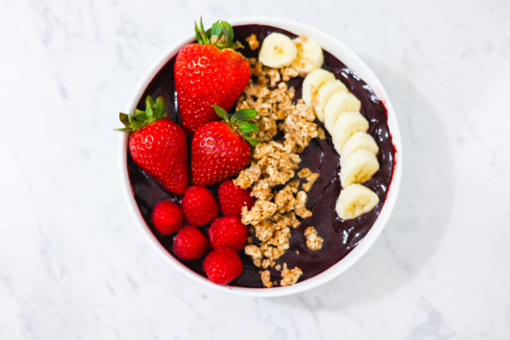 In this photo, you can see an açai bowl