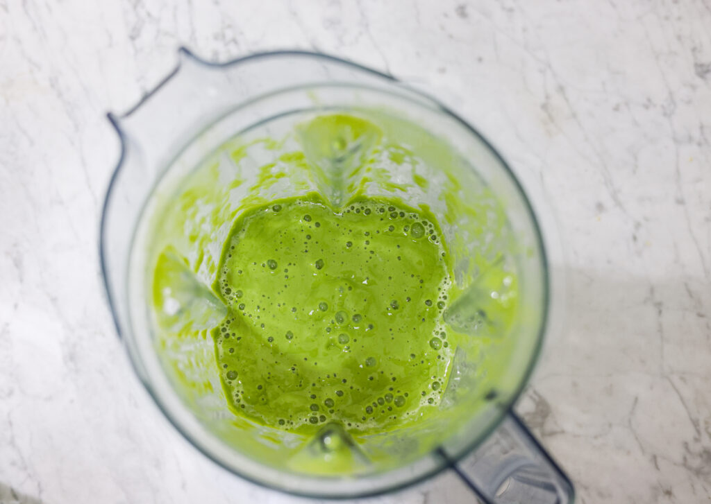 Mango Spinach Smoothie