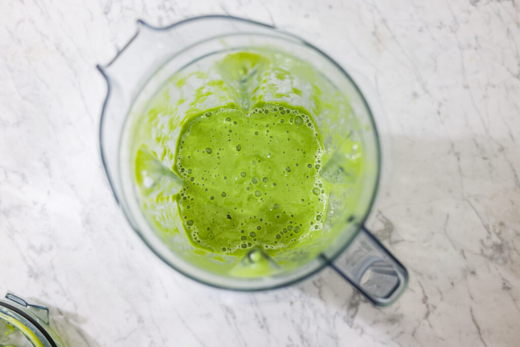 Mango Spinach Smoothie