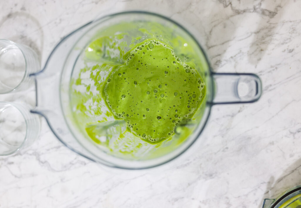 Mango Spinach Smoothie