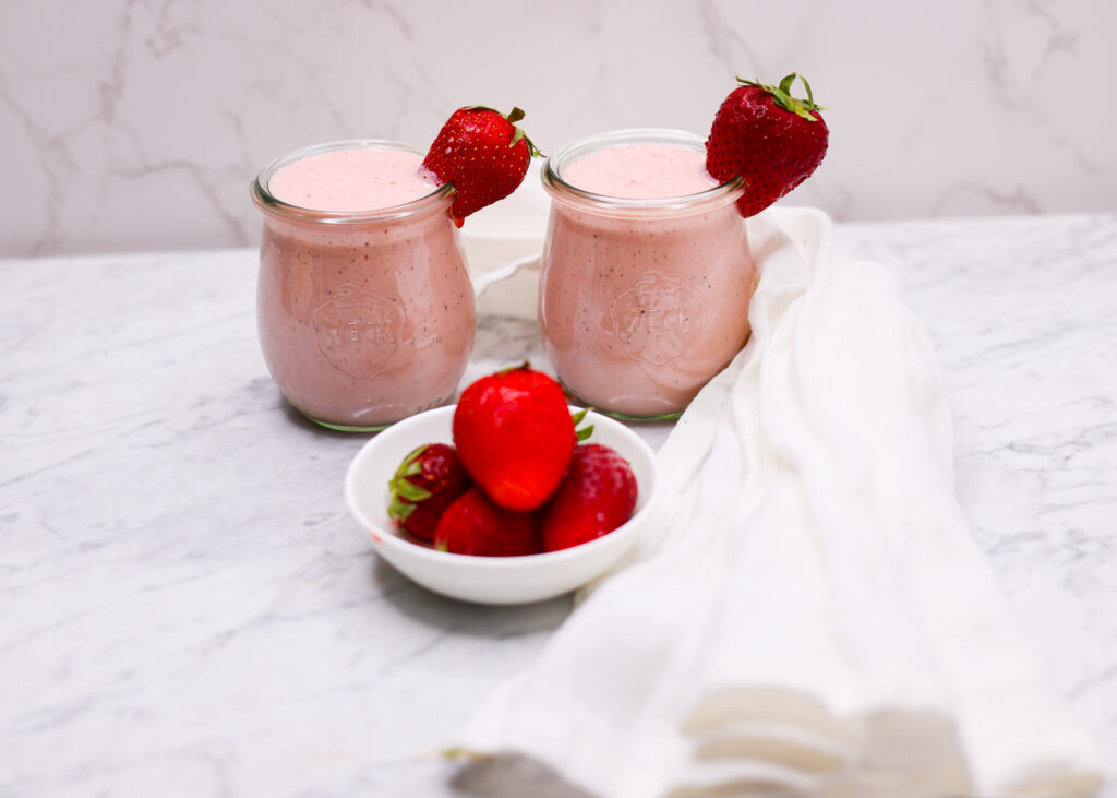 Mango Strawberry Banana Smoothie