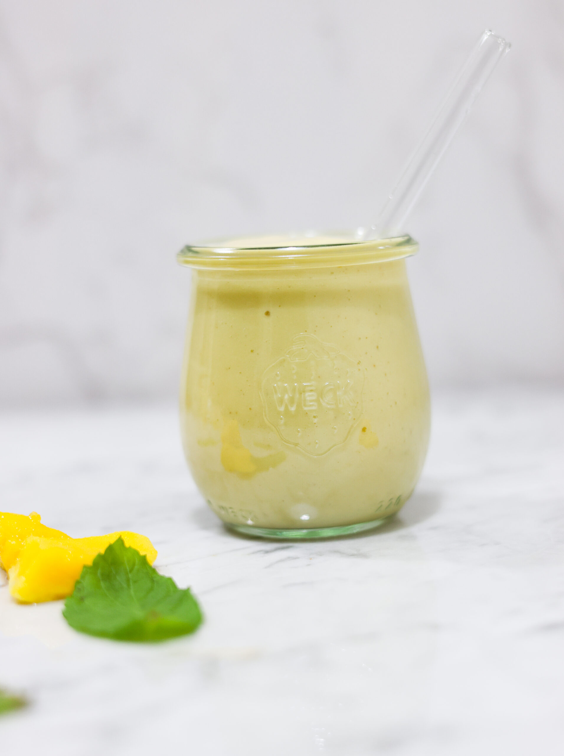 Pineapple Banana Smoothie

🍍Pineapple Banana Smoothie Perfection🥥

Looking for the perfect afternoon pick me up? Our Pineapple Banana Smoothie is it! 😋 Bursting with fresh banana flavor, pineapple zest, and packed with healthy goodness. This anti-inflammatory smoothie will leave you feeling refreshed and ready to tackle the day. 💪 Recipe included: Click now for your Vitamix blender! 😍
https://thefiercelifestyle.com/pineapple-banana-smoothie/
