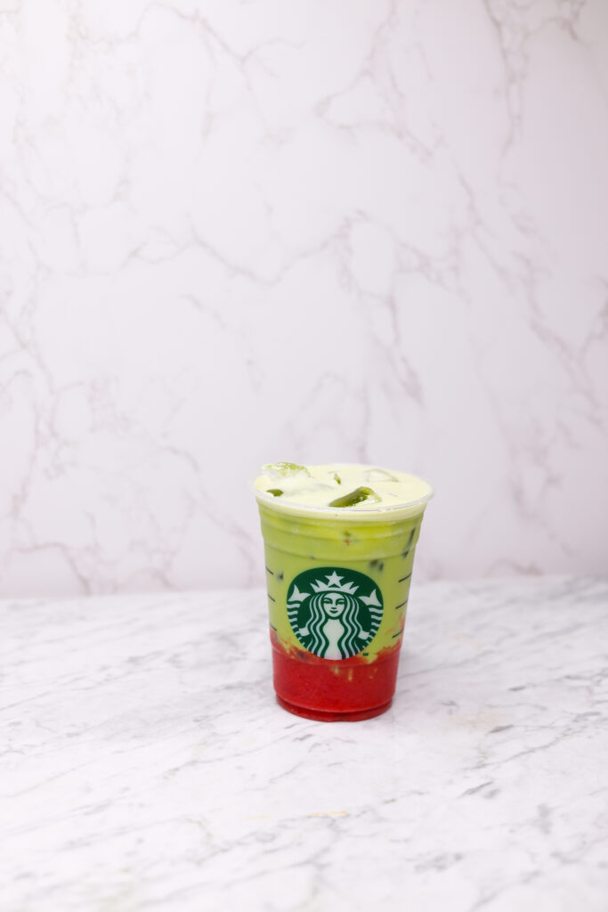 Strawberry Matcha Latte Starbucks Extravaganza: Indulge in our delectable Strawberry Matcha Latte from Starbucks! This mouthwatering recipe features rich, creamy milk and vibrant, nutritious strawberries to create the perfect harmony with the soothing taste of matcha. It's sure to brighten any morning or evening. Are you ready to whip up this heavenly concoction? Click here for the recipe:https://thefiercelifestyle.com/strawberry-matcha-latte-starbucks/rn